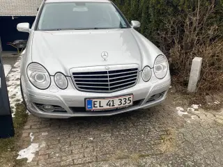 Mercedes E320   7 Pers.