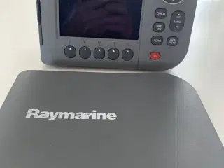 Raymarine GPS 