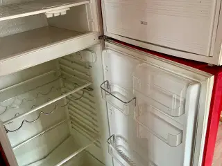 Afhent gratis SMEG køleskab