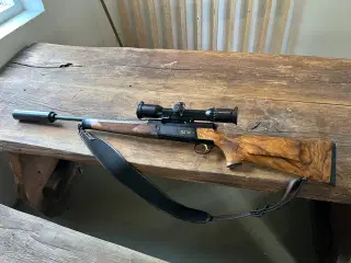 Strasser RS14 Black Widow