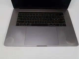 Apple Macbook Pro 15,4"