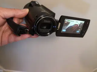 Samsung HMX-H200 HD camcorder (Black)