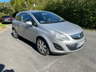 Opel Corsa 1.0 2013, Nysynet