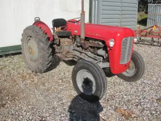  Massey Ferguson 35