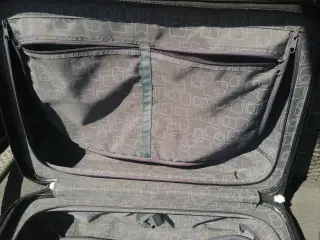 DELSEY, LETVÆGTS HARDCASE KUFFERT,FLOT STAND