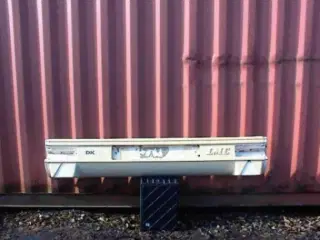 LMC LMC Lygtebom