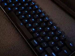 LOGITECH PRO X 60 LIGHTSPEED TASTATUR - sort