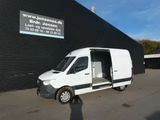Mercedes-Benz Sprinter 317 2,0 CDI A2 H2 RWD 9G-Tronic 170HK Van Aut.