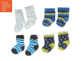 Babystrømper sæt (str. fod 9 cm længde 13,5 cm)