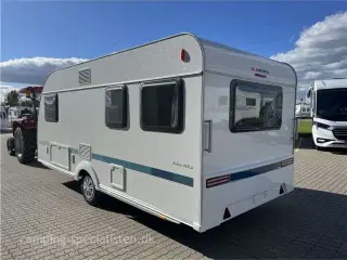 2024 - Adria Aviva 492 LU   Adria Aviva 492 LU 2024 med enkeltsenge - Kan ses nu hos Camping-specialisten