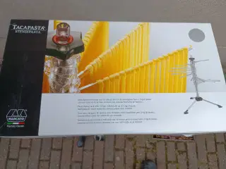 Marcato pastatørrestativ. NYT.