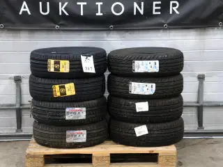  8 Stk Dæk, se mål på billede eller i beskrivelse 