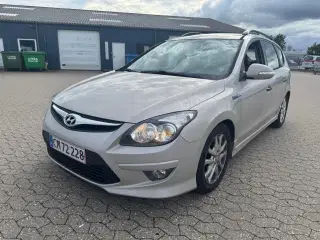 Hyundai i30 1,6 CRDi 90 Classic CW