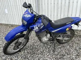 Yamaha XT 600