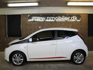 Toyota Aygo 1,0 VVT-i x-play x-touch