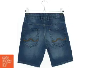 Denimshorts fra H&M (str. 134)