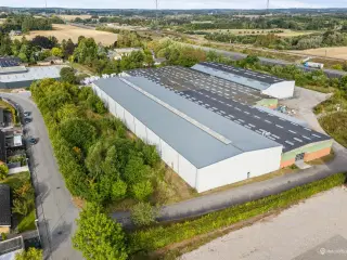 Lagerlejemål med moderne faciliteter