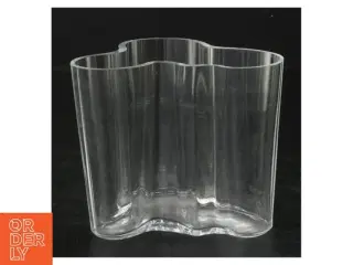 Gennemsigtig plastbeholder (str. H. 9,5 cm)