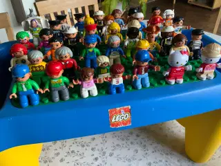 40 LEGO DUPLO FIGURER 