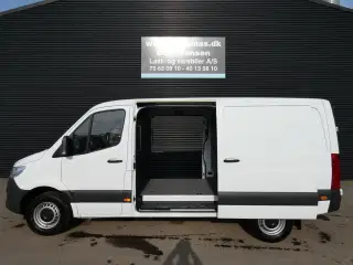 Mercedes-Benz Sprinter 317 2,0 CDI A2 H2 RWD 9G-Tronic 170HK Van Aut.