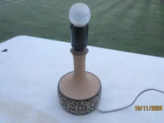 1 stk Retro  Keramik Bordlampe Jette Hellesøe