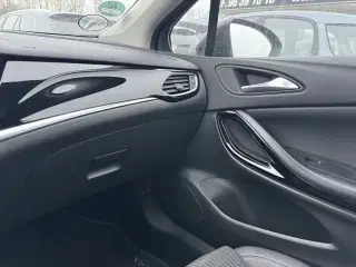 Opel Astra 1,2 Turbo Elegance 110HK 5d 6g