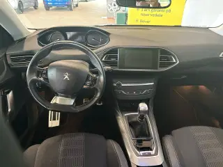Peugeot 308 1,2 PureTech Selection Sky 130HK 5d 6g
