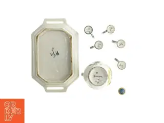 Fransk fajance service fra Quimper (str. 24 x 16 cm - 3 x 4 cm)