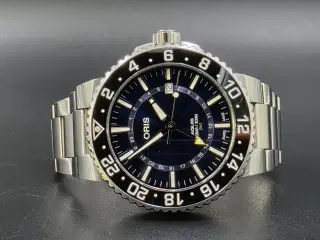 Oris Aquis GMT