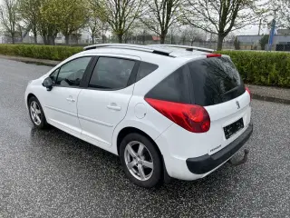 Peugeot 207 SW 1,6 HDI FAP Comfort 92HK Stc
