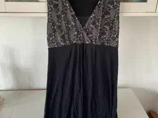 Anna Field kjole
