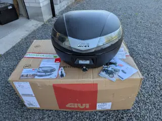 Givi topboks 40 liter