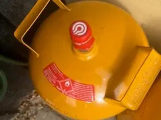 Fyldt 11 kg. gasflaske