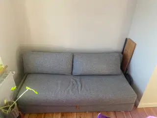 Grå sovesofa fra Ilva