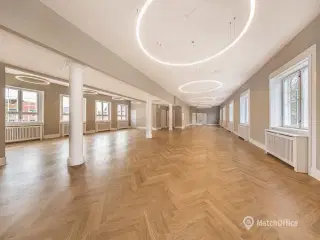 474 m² kontorlejemål i smuk ejendom ved Gråbrødre Torv