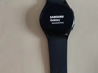 Samsung Galaxy watch4