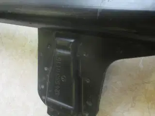 Donkraft  Mercedes  124 
