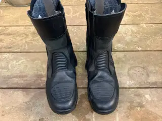 Daytona Spirit gtx. Str 44