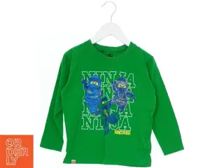 Langærmet LEGO Ninjago t-shirt fra Lego (str. 110)