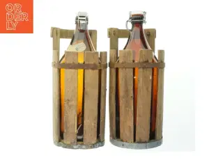 Antikke flasker i trækasser (str. 45 cm)