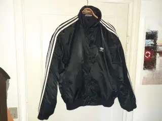 Sjælden Adidas jakke