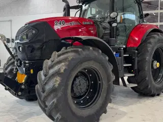Case IH PUMA 240 CVXDRIVE ALT I UDSTYR! KUN 800 TIMER OG MED TRIMBLE GPS!