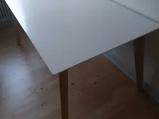 Spisebord 