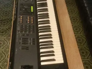Roland Midi keyboard A-90 