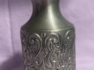 Skønvirke tin vase