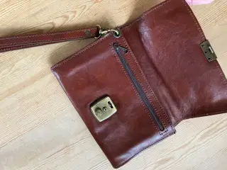 Vintage håndtaske i mørk kernelæder
