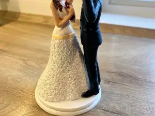 Topfigur til fx bryllupskage