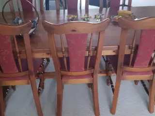 Spisebord, 8 stole