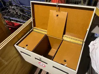 Transportkasse til fjerkræ