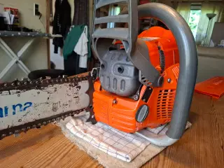Motorsav Husqvarna 